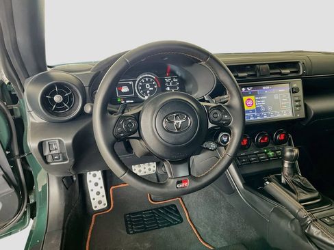 Used 2025 Toyota GR86 Hakone Edition RWD image 22