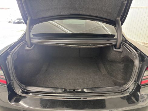 Used 2019 Dodge Charger SXT w/ Leather Interior Group RWD image 13