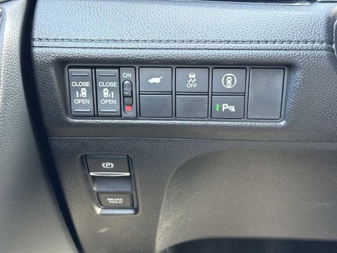 Used 2023 Honda Odyssey Elite image 15