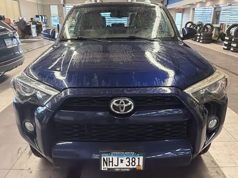 Used 2014 Toyota 4Runner SR5 Premium AWD/4WD image 2