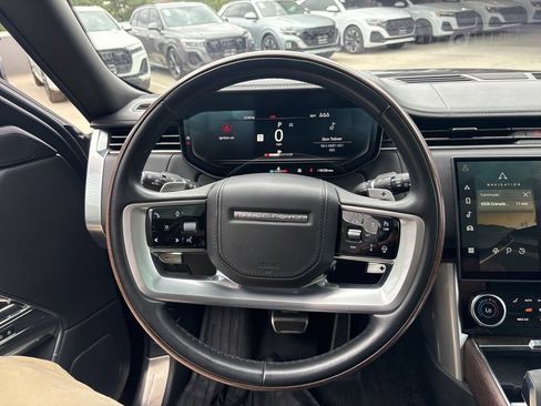 Used 2023 Land Rover Range Rover Long Wheelbase Autobiography AWD/4WD image 21