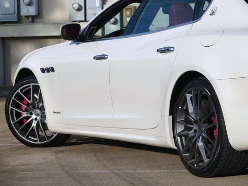 Used 2018 Maserati Quattroporte S GranSport Q4 image 33