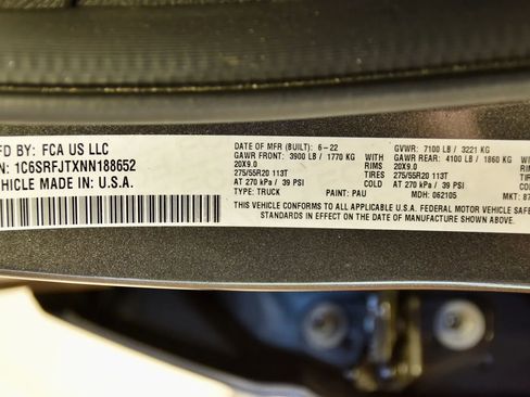 Used 2022 RAM 1500 Laramie AWD/4WD image 36