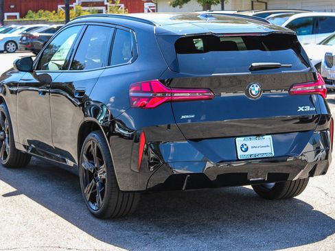 New 2026 BMW X3 xDrive30 w/ M Sport Package AWD/4WD image 4