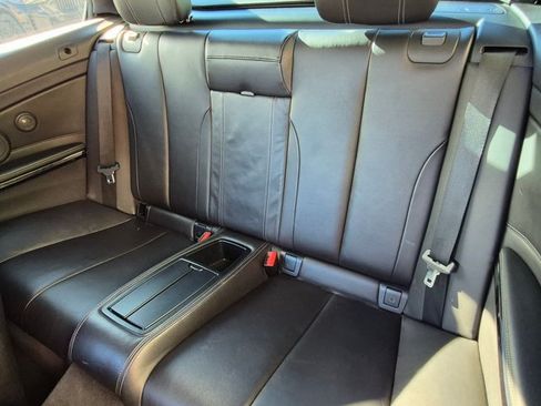 Used 2015 BMW M4 Convertible RWD image 14