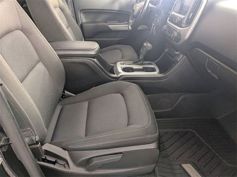 Used 2020 Chevrolet Colorado LT w/ LT Convenience Package image 31