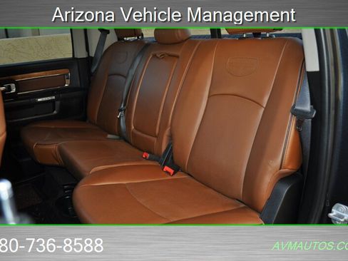 Used 2018 RAM 3500 Laramie Longhorn image 18