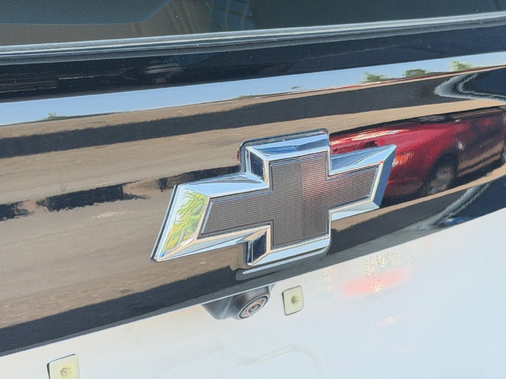 Used 2023 Chevrolet Bolt EUV Premier w/ Sun & Sound Package FWD image 36