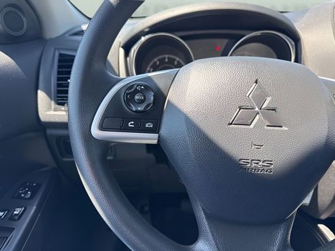 Used 2023 Mitsubishi Outlander Sport ES image 13