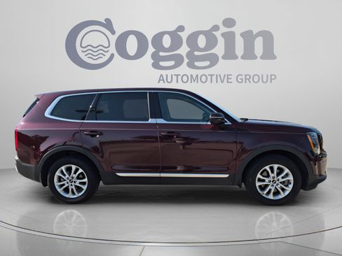 Used 2020 Kia Telluride LX FWD image 7