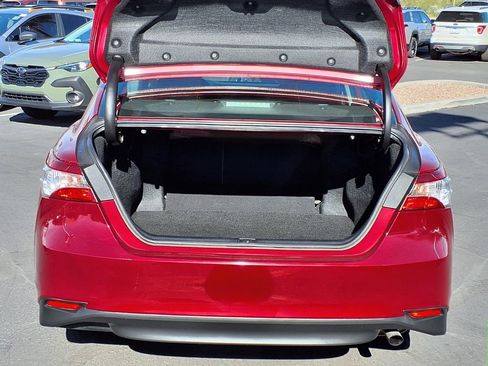 Used 2019 Toyota Camry LE image 16