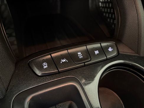 Certified 2023 Chevrolet TrailBlazer LT w/ Convenience Package FWD image 34