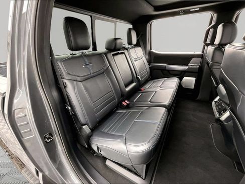 Used 2025 Ford F250 Platinum AWD/4WD image 28