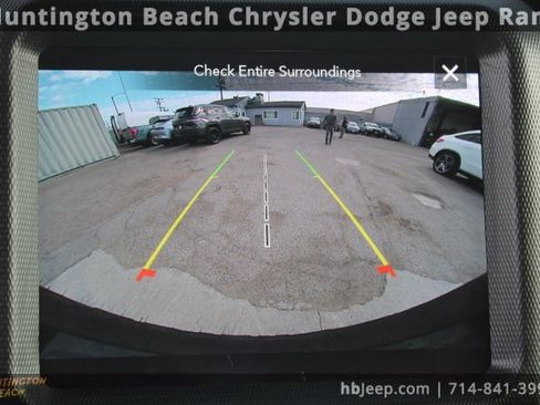 Used 2021 Jeep Wrangler Unlimited Sahara image 30