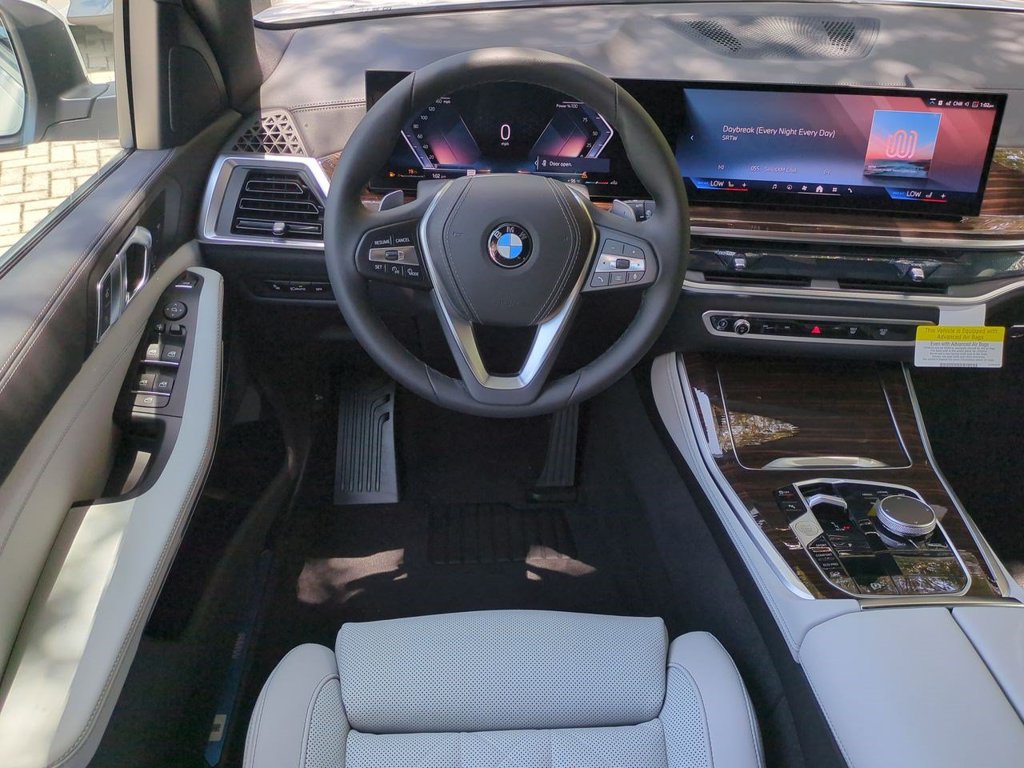New 2026 BMW X5 xDrive40i w/ Parking Assistance Package AWD/4WD image 16