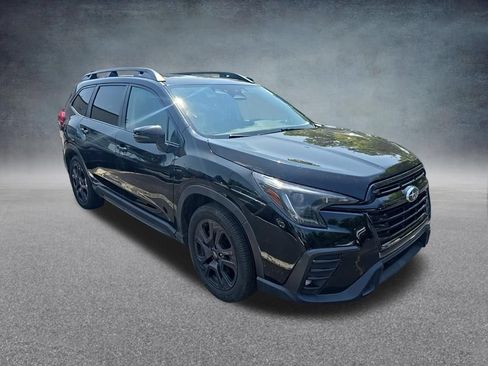 Used 2023 Subaru Ascent Onyx Edition AWD/4WD image 10