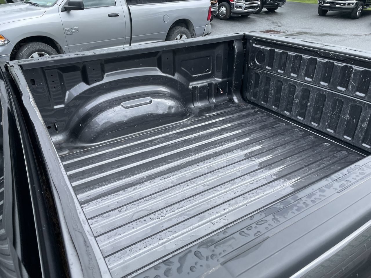 Used 2024 RAM 1500 Tradesman w/ Night Edition AWD/4WD image 38