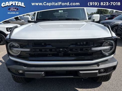 New 2026 Ford Bronco Outer Banks AWD/4WD image 10