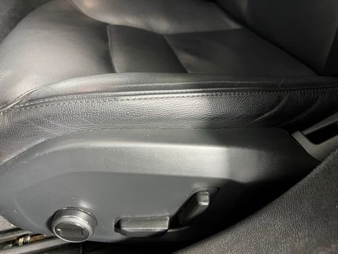 Used 2024 Volvo S60 B5 Core image 23