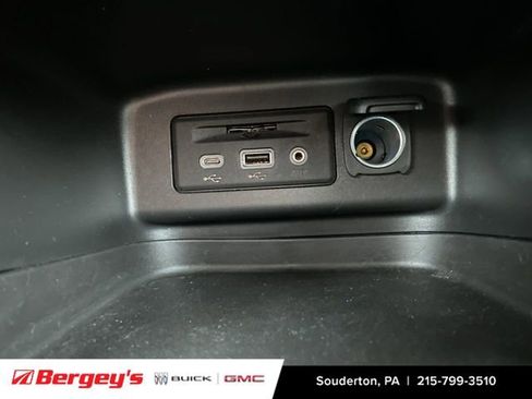 Certified 2023 Chevrolet Equinox RS w/ RS Leather Package image 41