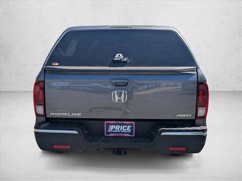 Used 2017 Honda Ridgeline RTL-T image 7
