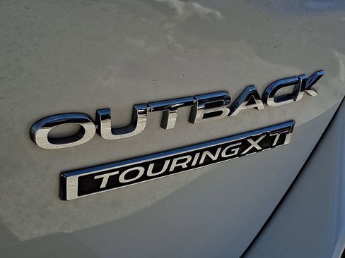 Used 2020 Subaru Outback Touring XT image 31