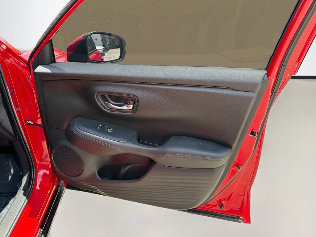 Certified 2024 Honda HR-V EX-L image 32