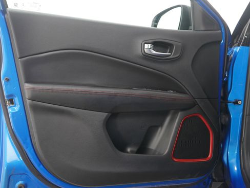 Used 2018 Jeep Compass Trailhawk w/ Leather Interior Group image 20