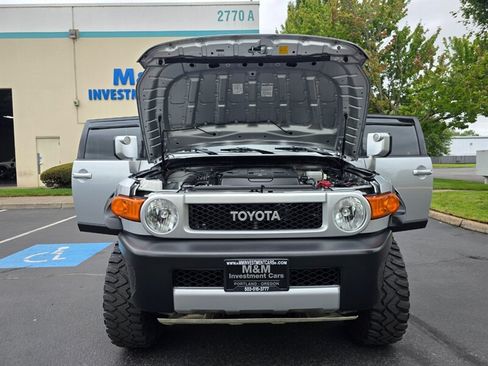 Used 2008 Toyota FJ Cruiser 4WD image 29