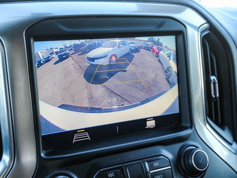 Used 2021 Chevrolet Silverado 3500 LT image 37