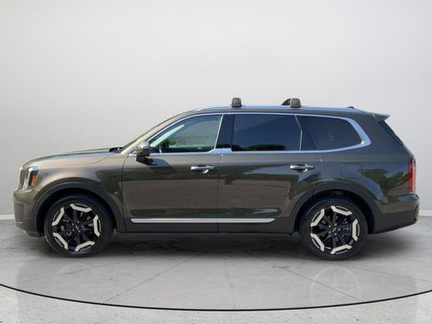 Used 2023 Kia Telluride S AWD/4WD image 10