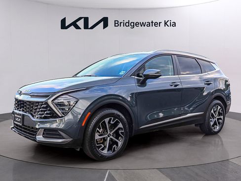 Certified 2024 Kia Sportage EX AWD/4WD image 3