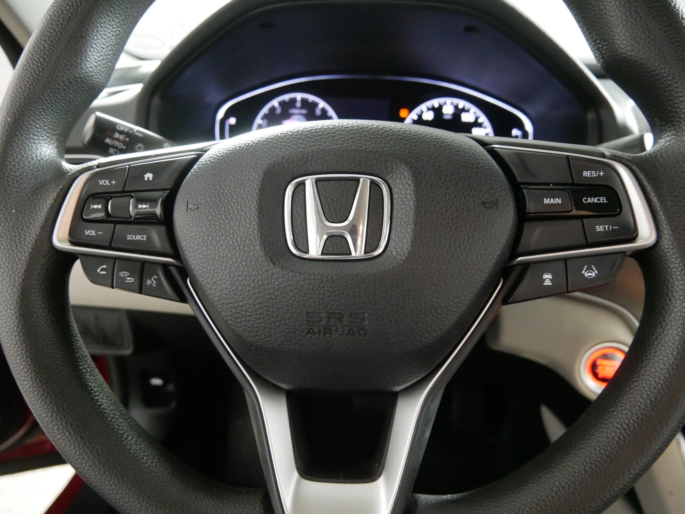Used 2018 Honda Accord LX image 25