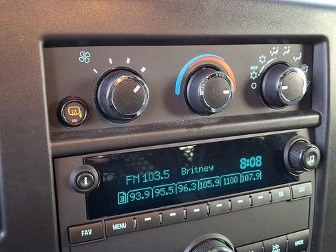 Used 2024 Chevrolet Express 2500 w/ Driver Convenience Package image 23