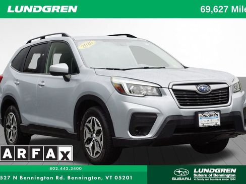 Used 2020 Subaru Forester Premium image 1