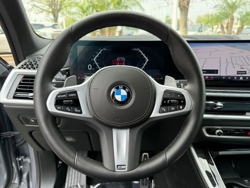 Certified 2025 BMW X5 xDrive40i w/ M Sport Package image 25