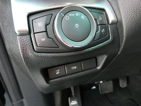 Used 2017 Ford Explorer Sport w/ Equipment Group 401A AWD/4WD image 28