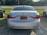 Used 2011 Hyundai Sonata GLS image 4