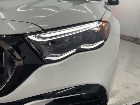 New 2026 Mercedes-Benz E 53 AMG e 4MATIC Sedan image 31
