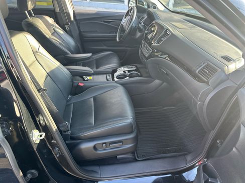 Used 2019 Honda Pilot Elite image 8