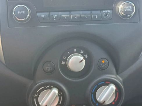 Used 2014 Nissan Versa Note SV w/ Convenience Package image 17