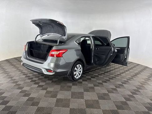 Used 2018 Nissan Sentra S FWD image 14
