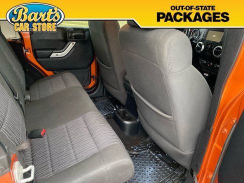 Used 2011 Jeep Wrangler Unlimited Sahara w/ Trailer Tow Group AWD/4WD image 12