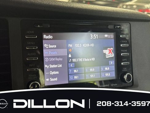 Used 2018 Toyota Sienna LE FWD image 19