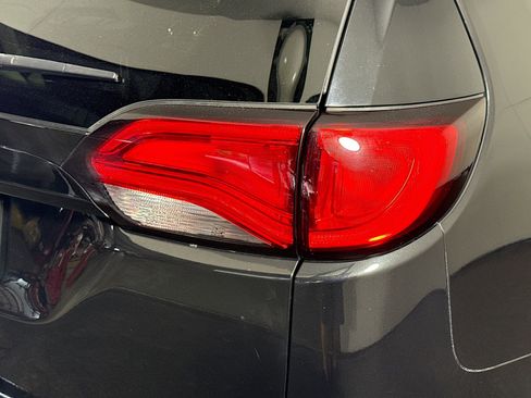 Used 2023 Chrysler Voyager LX FWD image 32