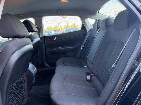 Used 2019 Kia Optima LX w/ LX 17" Wheel Package FWD image 16