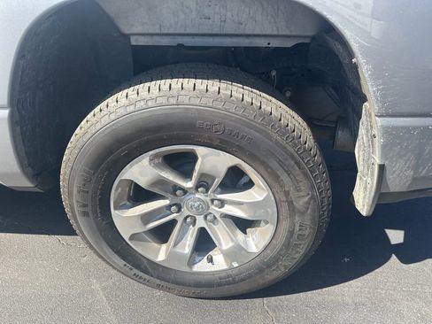 Used 2023 RAM 1500 Laramie image 12