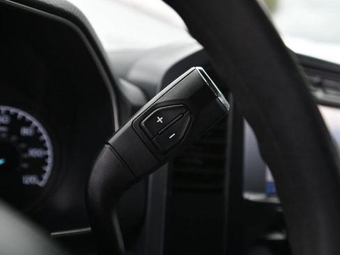 Used 2023 Ford F150 XLT image 31