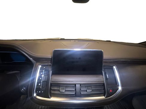 Used 2022 Chevrolet Tahoe LT AWD/4WD image 10
