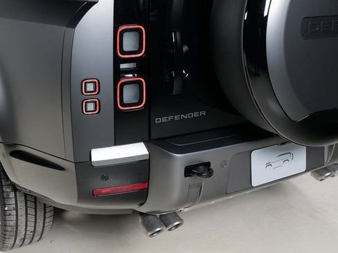 New 2026 Land Rover Defender 130 V8 image 29